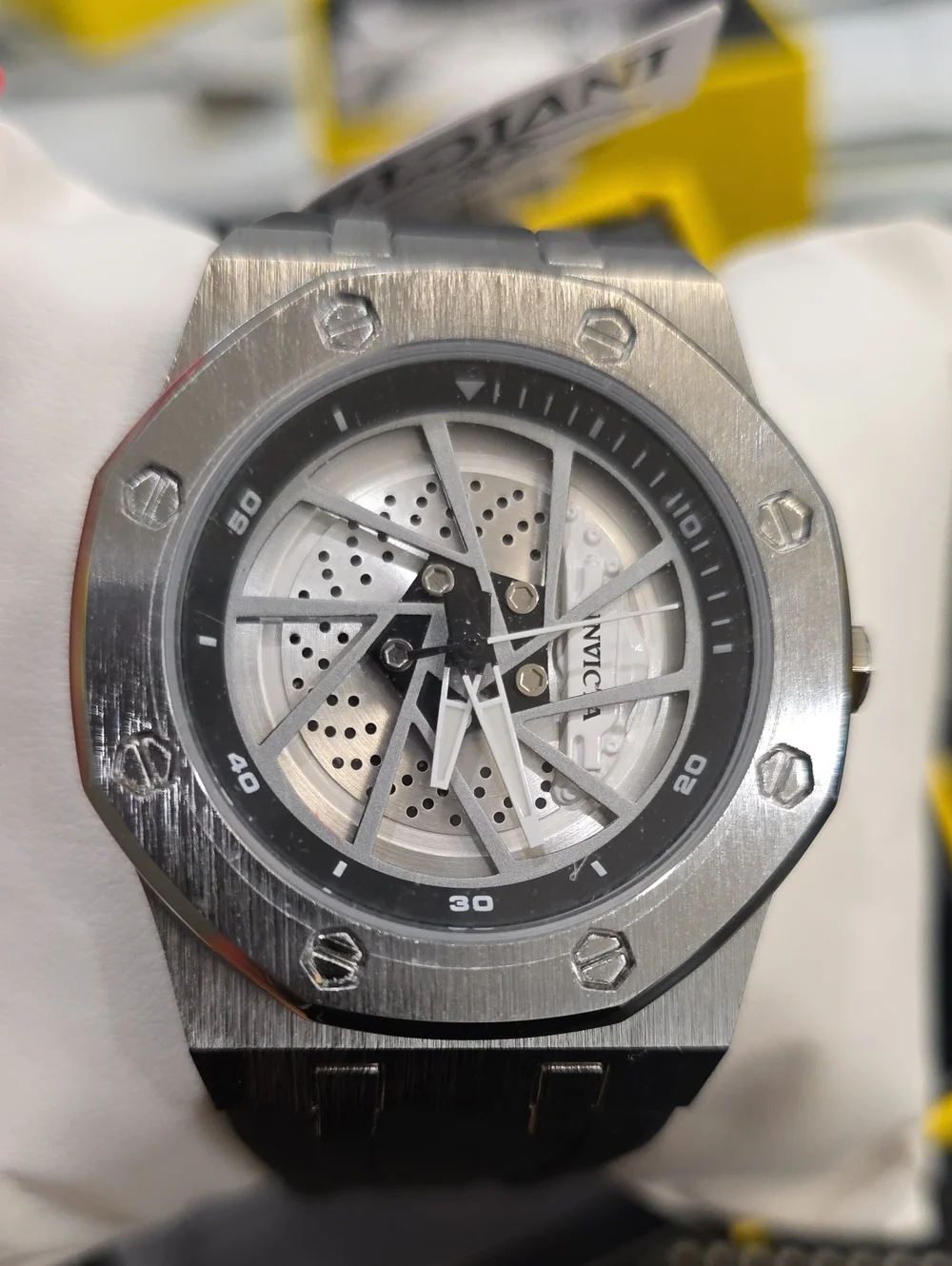 574.  Invicta Speedway Rim 70038 L 42mm men's sports watch